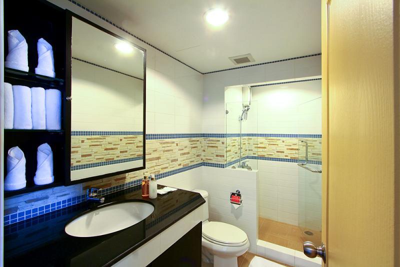 Laurel Suite Bangkok Habitación foto