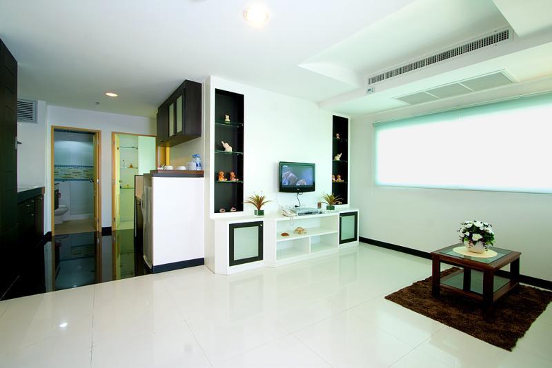 Laurel Suite Bangkok Habitación foto